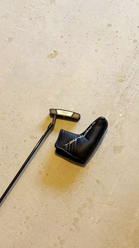 Cleveland frontline putter - 4.0,