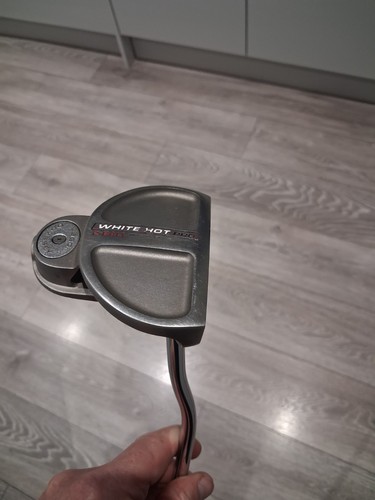 Odyssey white hot - pro, ball